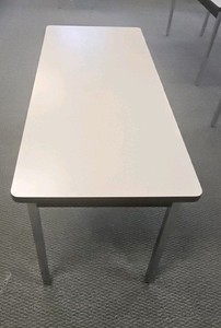 desk  (R216)