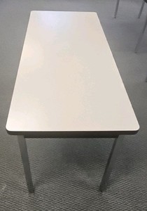 desk (R216)