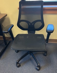 chair (R216)