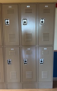 six lockers (Hall 2F)