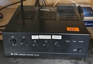 TOA amplifier (R214)