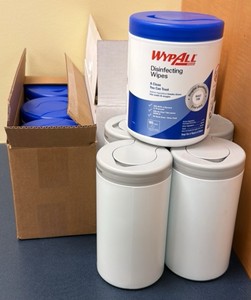 disinfecting wipes (R214)