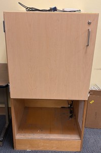 cabinet (R214)
