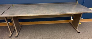 table  (r203)