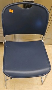 plastic chair (Hall 2F)