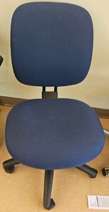 blue office chair no arms (Hall 2F)
