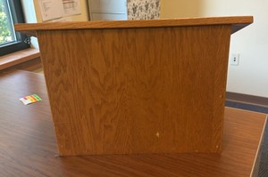 Desktop podium  (r212)