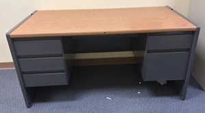desk (r204)