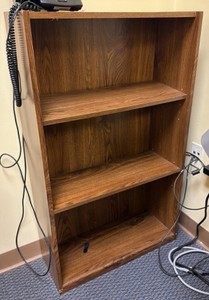 bookcase (r204)