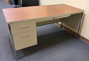 desk (r204)
