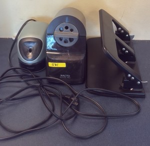 Pencil Sharper and hole punch (R217)