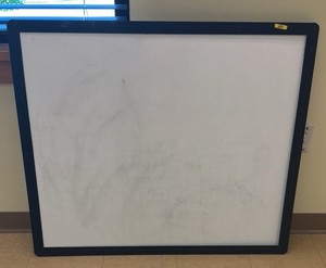 whiteboard (R128)