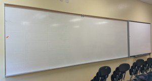 whiteboard (R128)