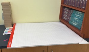 Brand new post note easel paper, 10 boxes of mini notepads (R128)