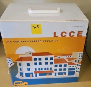 Life Center Career Education Learning System  (r211)