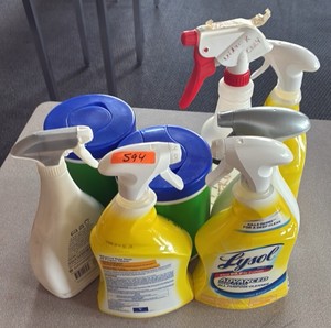 Cleaning supplies (R217)