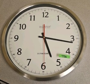 wall clock  (r211)