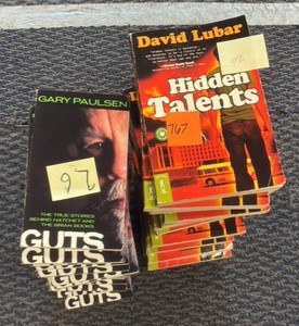 books  (r211)