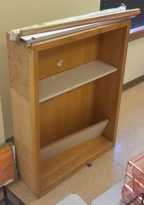 book shelf (R126)