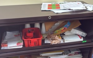 shelf (R126)