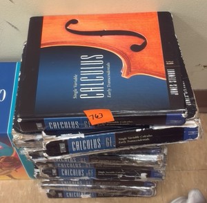 calculus textbook (R126)