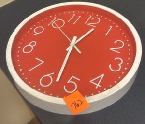 red clock (R126)