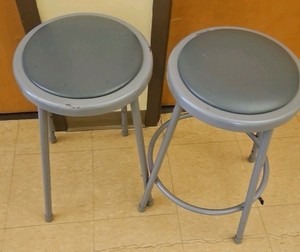 2 Stools (Hall 2F)