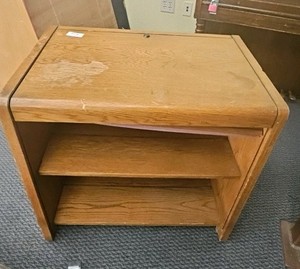 desk  (r203)