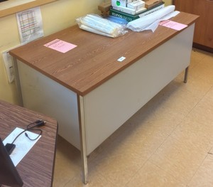 desk (r134)