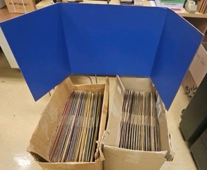cardboard desk dividers (R127)