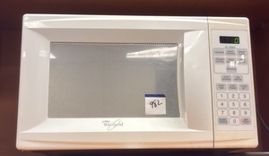 whirlpool microwave(R132)
