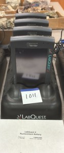 Vernier LabQuest 2 and charging station (r134)