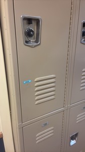lot of lockers (Hall 1F)