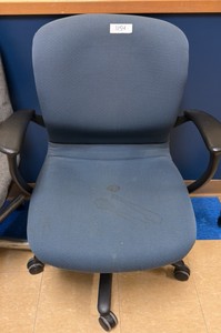 Blue chair (Hall 1F)
