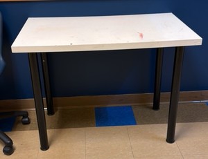 table (Hall 1F)