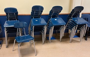 Blue chairs, 24 in lot (Hall 1F)