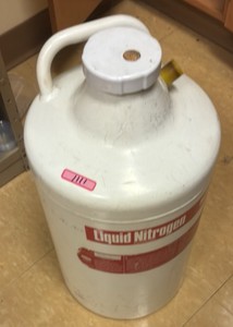 liquid nitrogen container (R134.5)