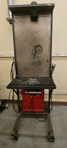 AC/ DC Arc welder with stand By Lincoln Electric (R139)