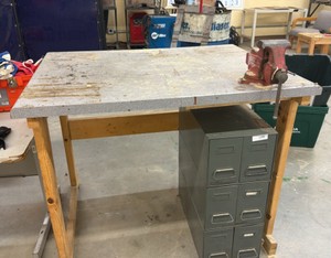table with vice (R139)