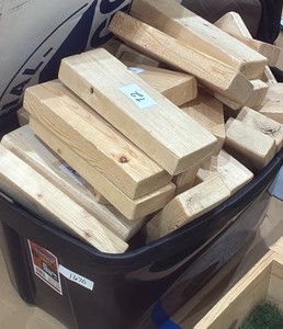 Jenga plus bin (gym)