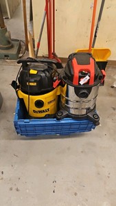 DeWalt stealth Sonic vacuum (R139)