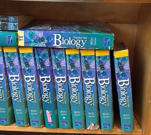 Biology books r 130