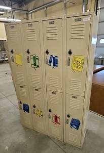 three double stack lockers (r137)