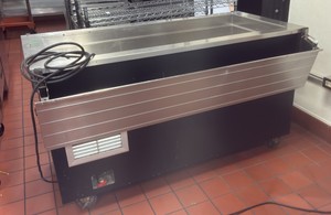 VOLLRATH 37066 premium stainless steel, cold buffet table Sneeze Guard Included (KITCHEN)
