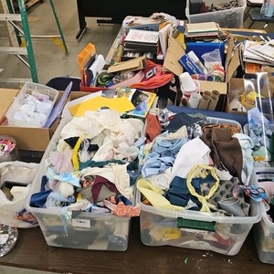 large scrapbooking lot (r137)