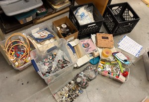 huge lot of sewing (r137.5)