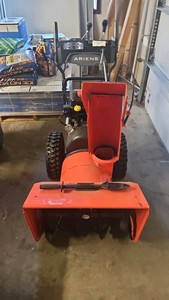 Ariens Snowblower Deluxe24 (CR134)