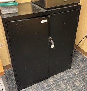 Lockable Cabinet (L-Office)