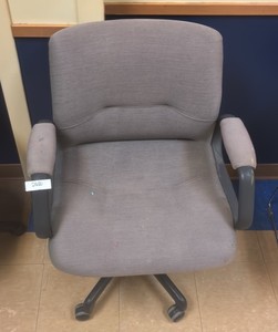 office chair (Hall 1F)