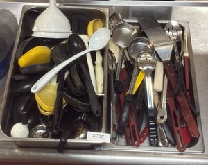miscellaneous kitchen serving (KITCHEN)